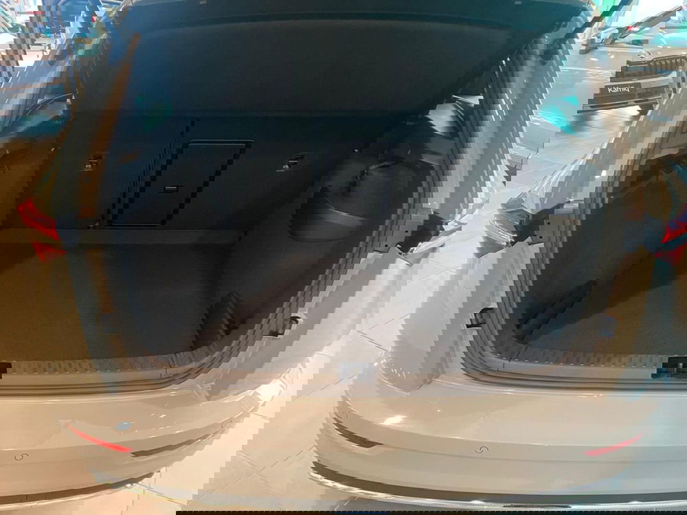 Skoda Karoq nuova a Lecco (7)