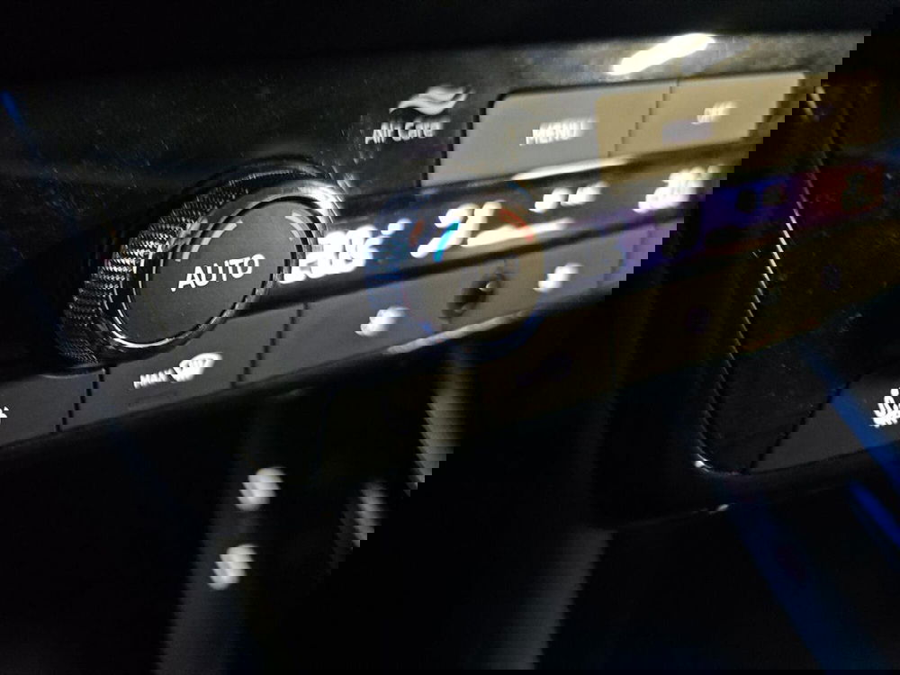 Skoda Kamiq usata a Lecco (18)