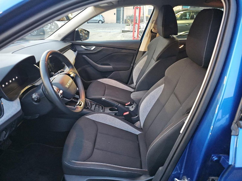 Skoda Kamiq usata a Lecco (9)