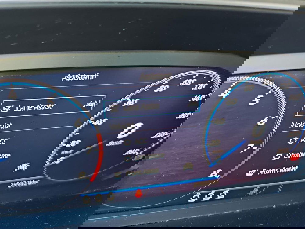 Volkswagen T-Roc usata a Lecco (15)