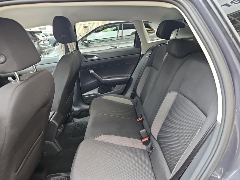 Volkswagen Taigo usata a Lecco (10)