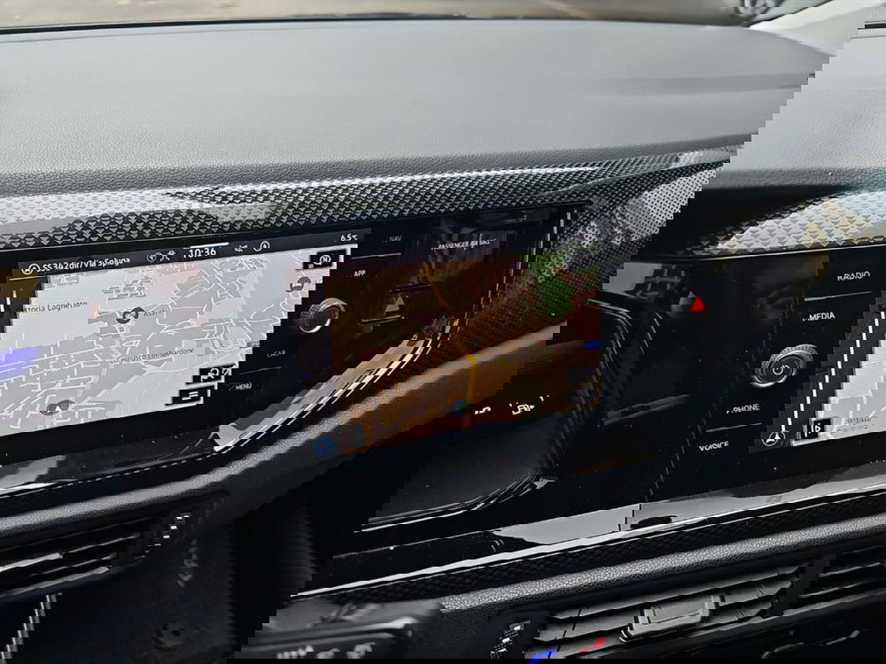 Volkswagen Taigo usata a Lecco (14)