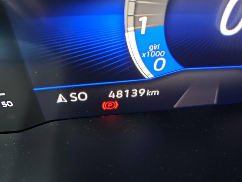 Volkswagen Taigo usata a Lecco (15)