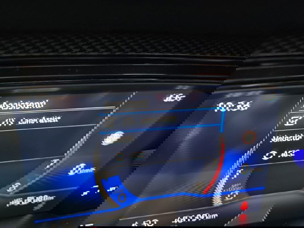 Volkswagen Taigo usata a Lecco (17)