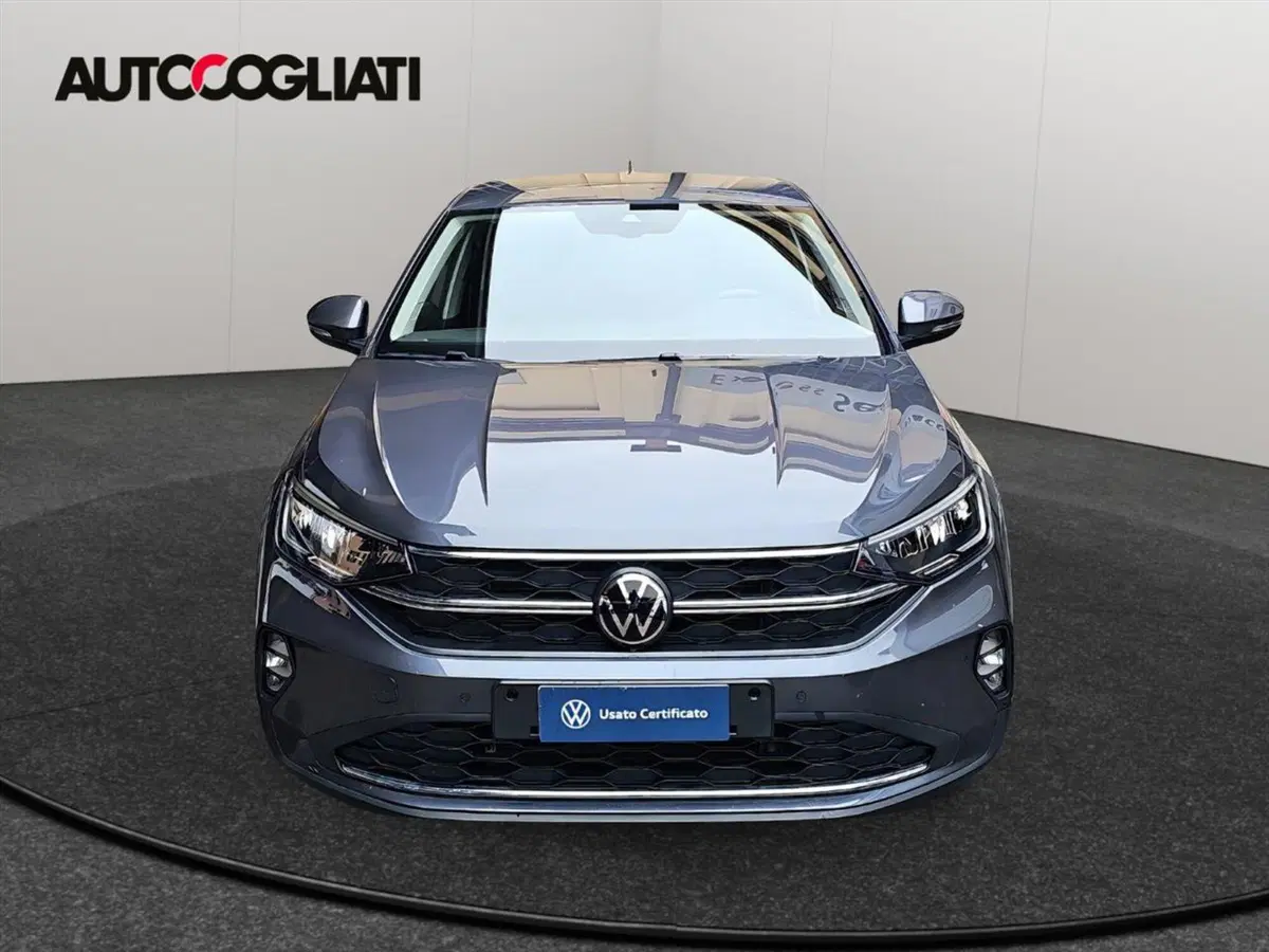 Volkswagen Taigo usata a Lecco (2)