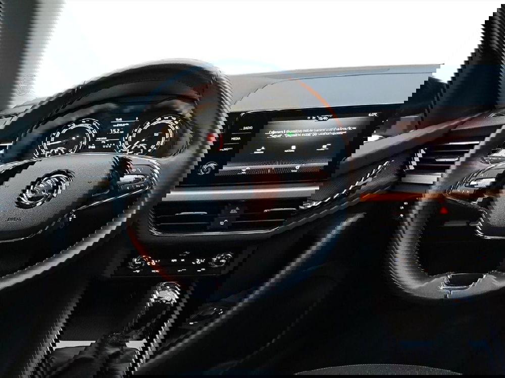 Skoda Kamiq usata a Lecco (12)