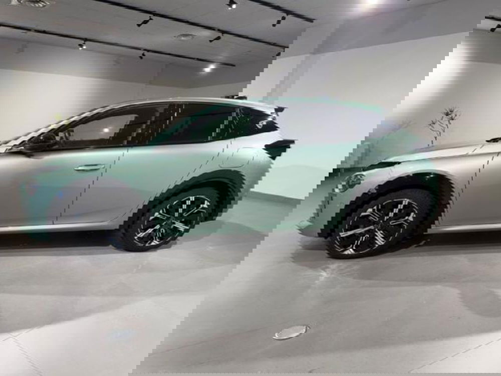 Lancia Ypsilon usata a Salerno (7)