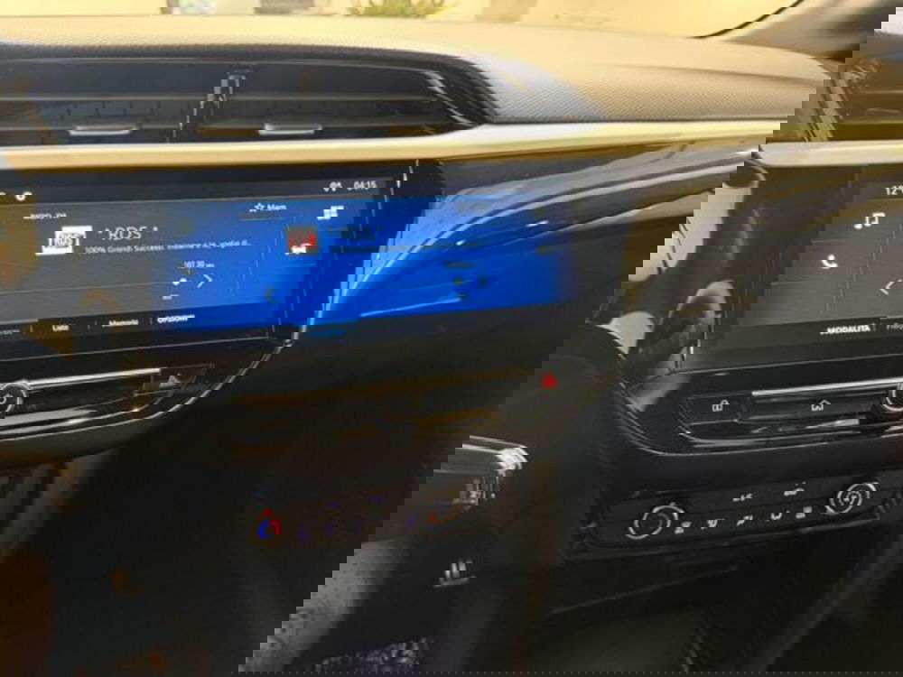 Opel Corsa nuova a Salerno (16)