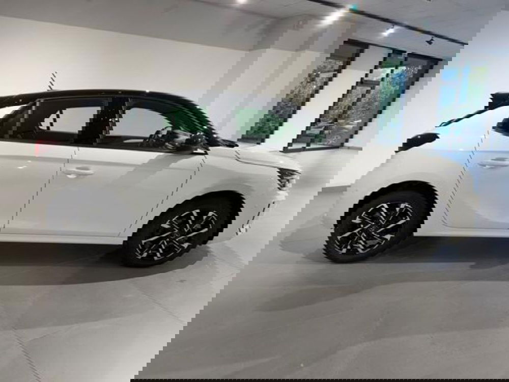 Opel Corsa nuova a Salerno (3)