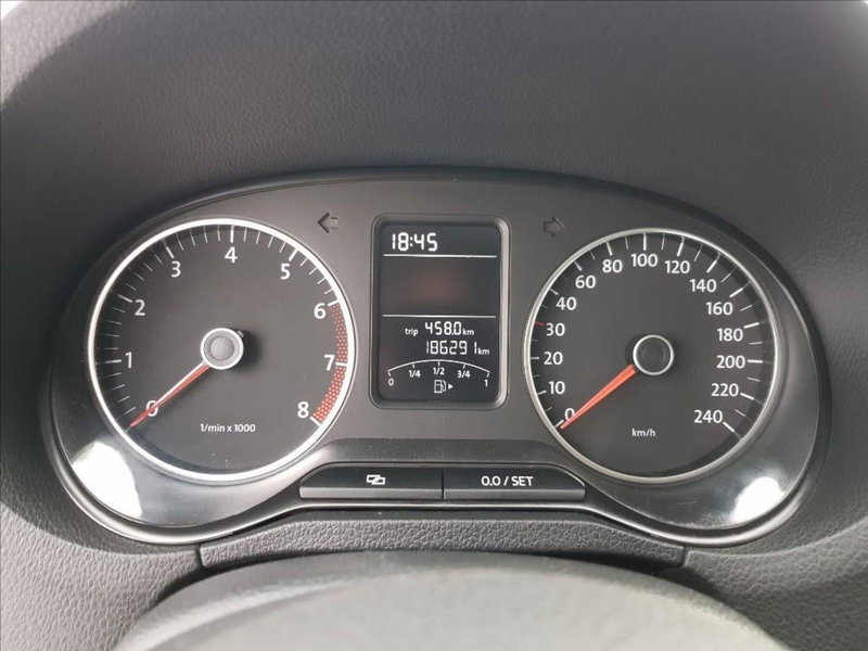 Volkswagen Polo usata a Lucca (16)