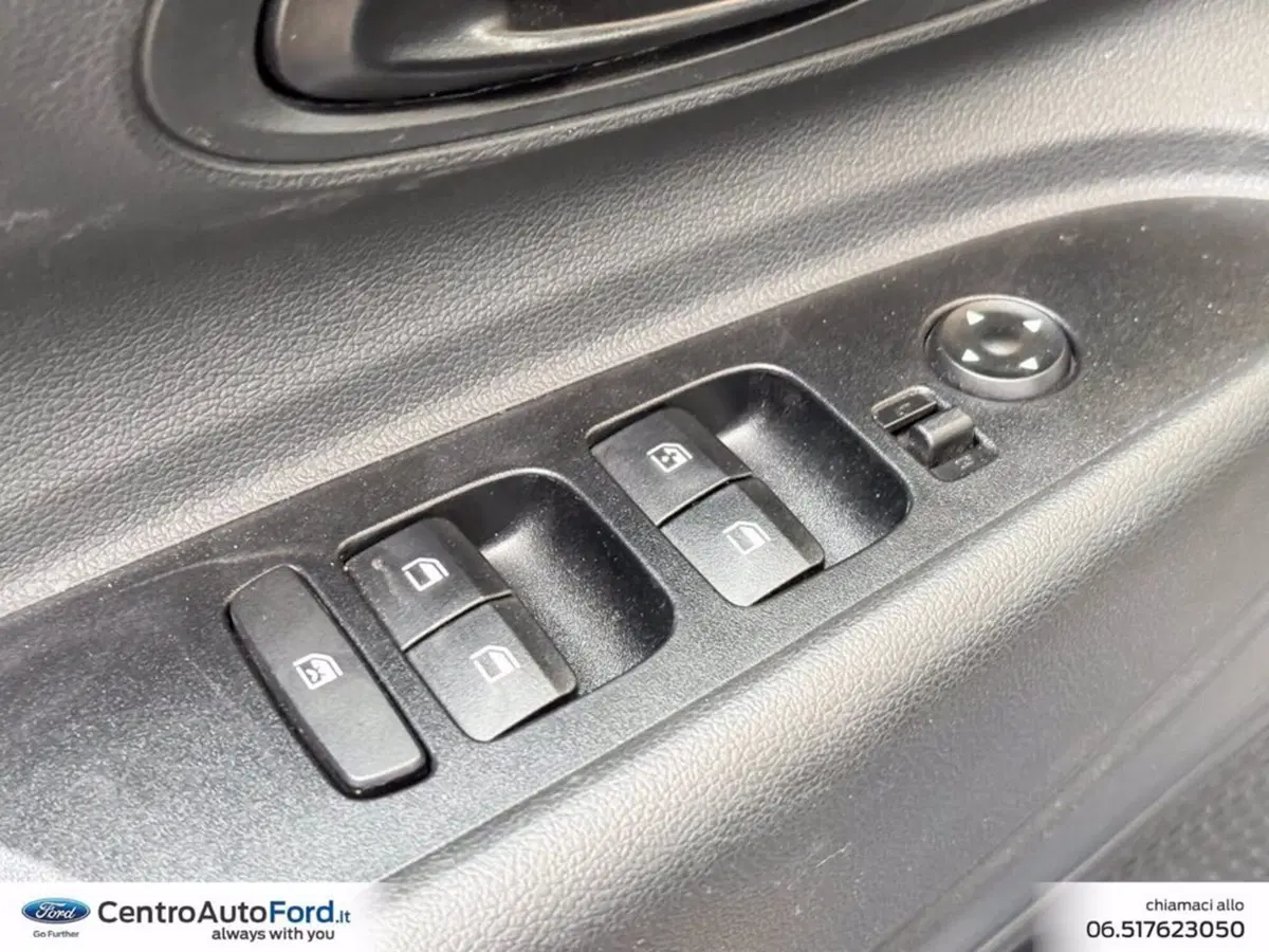 Hyundai i20 usata a Roma (19)
