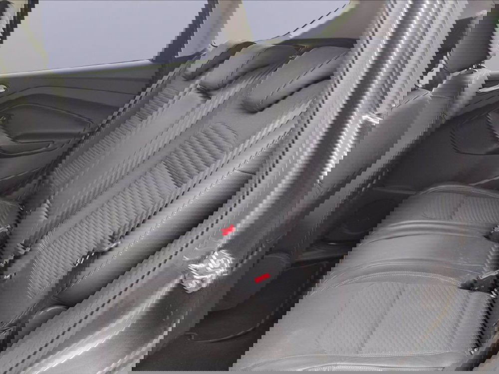 Ford Kuga usata a Milano (12)