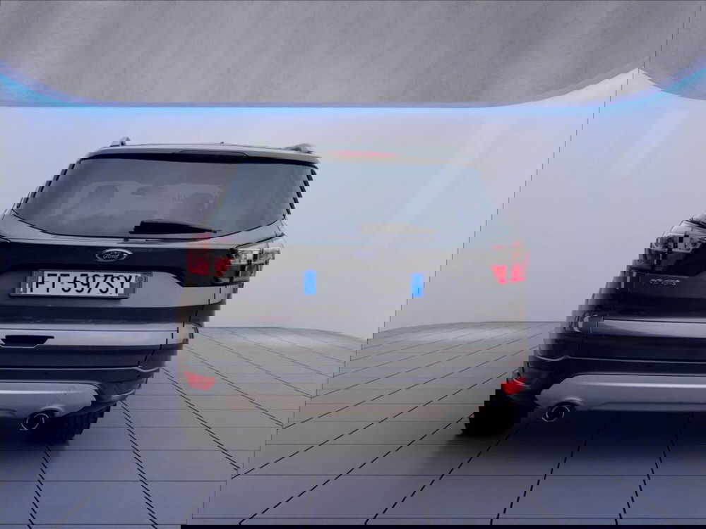 Ford Kuga usata a Milano (6)