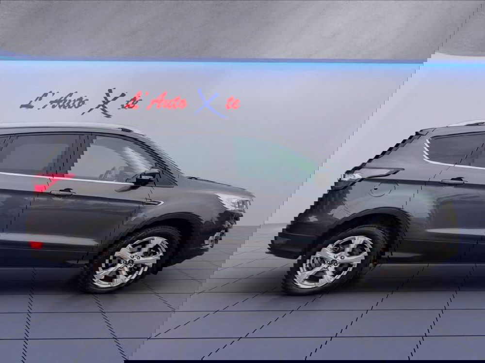 Ford Kuga usata a Milano (8)