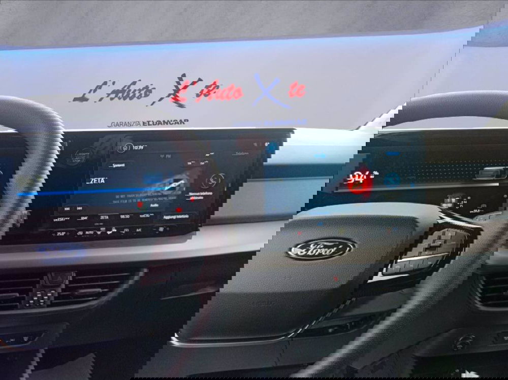 Ford Transit Courier Furgone nuova a Milano (11)