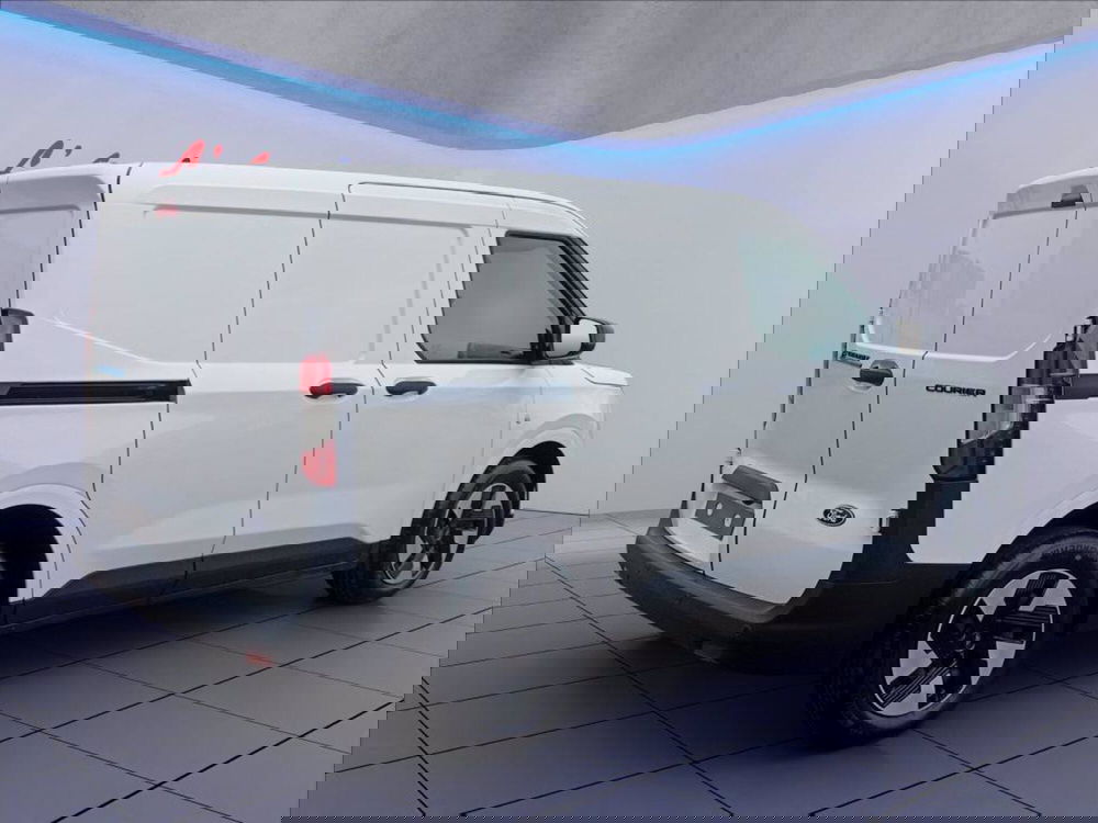 Ford Transit Courier Furgone nuova a Milano (5)