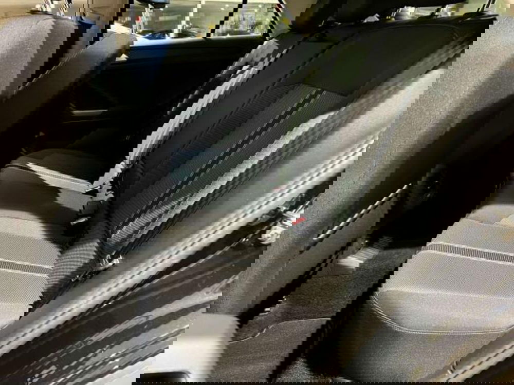 Volkswagen T-Roc usata a Savona (10)