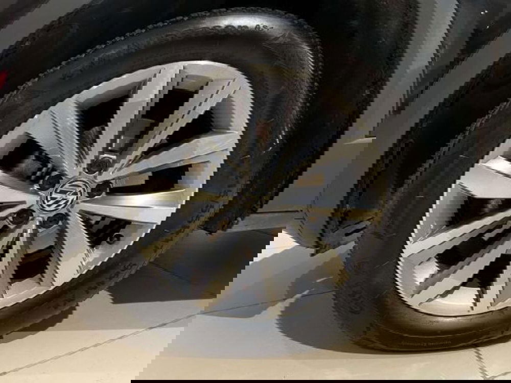 Volkswagen T-Roc usata a Savona (8)