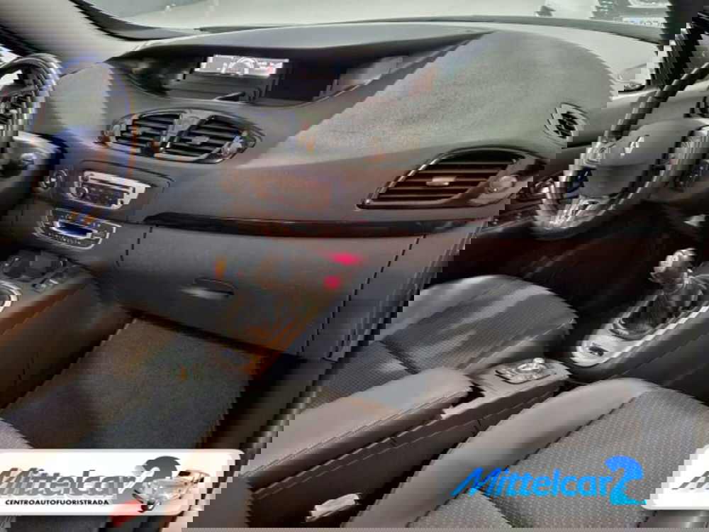 Renault Scenic E-Tech Electric usata a Udine (14)