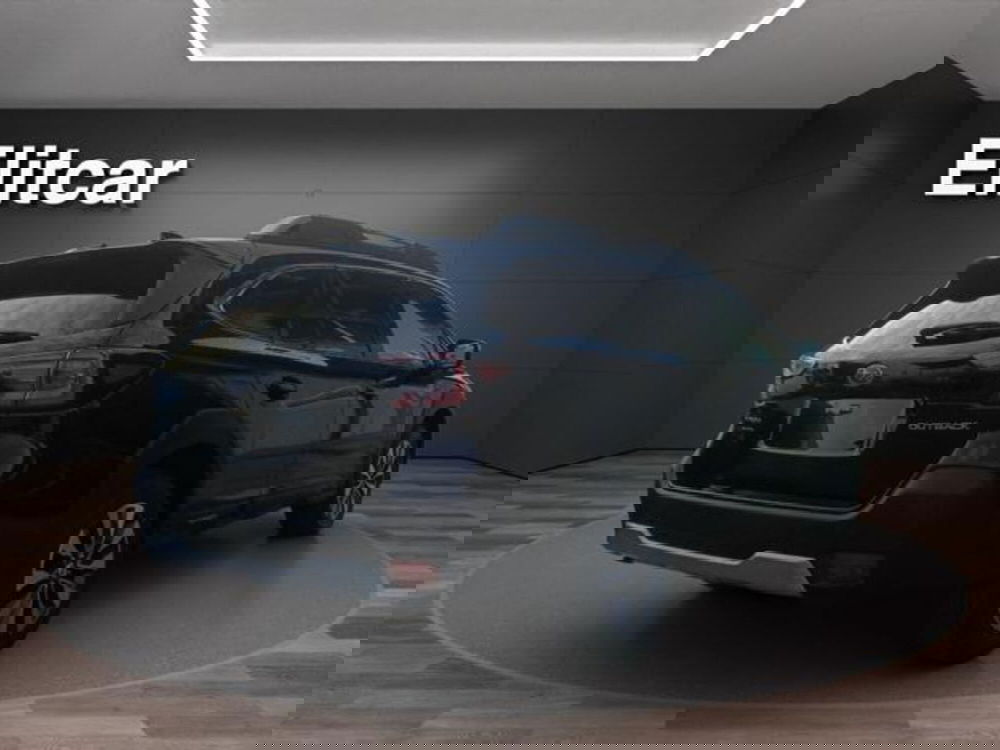 Subaru Outback nuova a Milano (6)