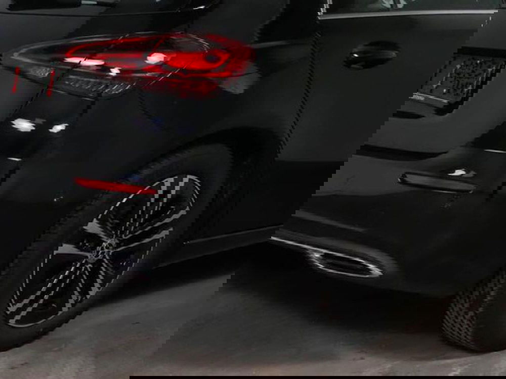 Mercedes-Benz Classe A Sedan usata a Milano (11)