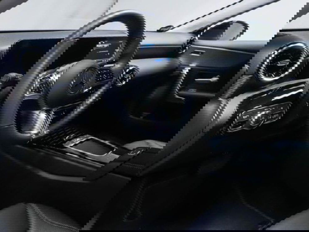 Mercedes-Benz Classe A Sedan usata a Milano (5)