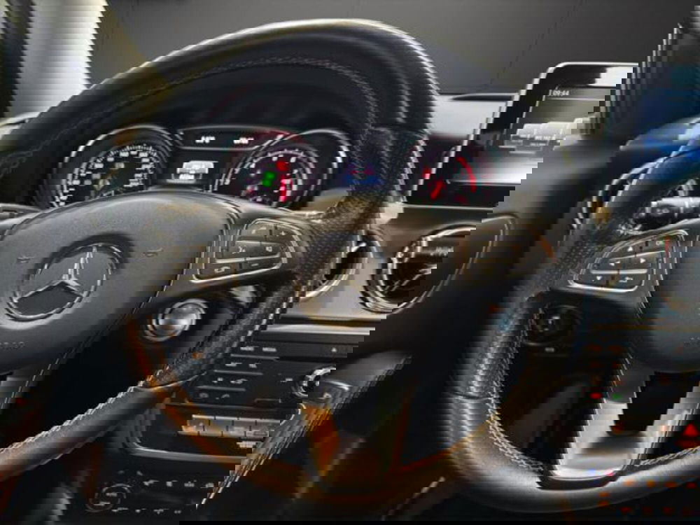 Mercedes-Benz GLA SUV usata a Milano (9)