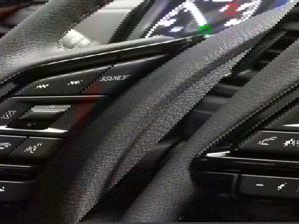 Subaru Forester nuova a Milano (10)