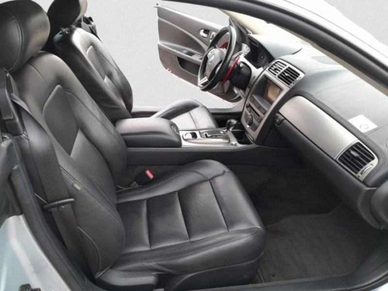 Jaguar XK usata a Livorno (10)