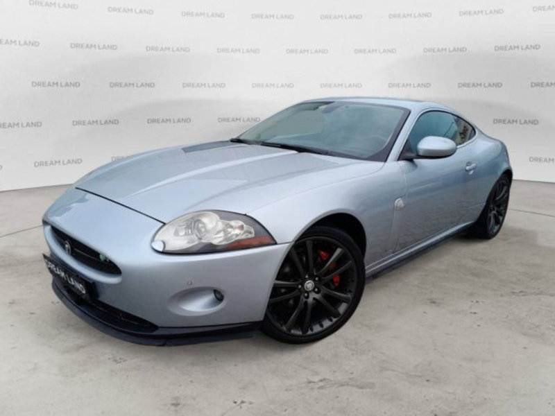 Jaguar XK usata a Livorno (15)