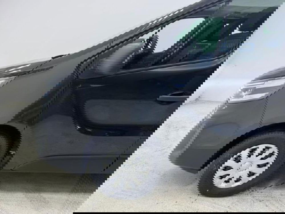 Nissan Primastar nuova a Como (10)