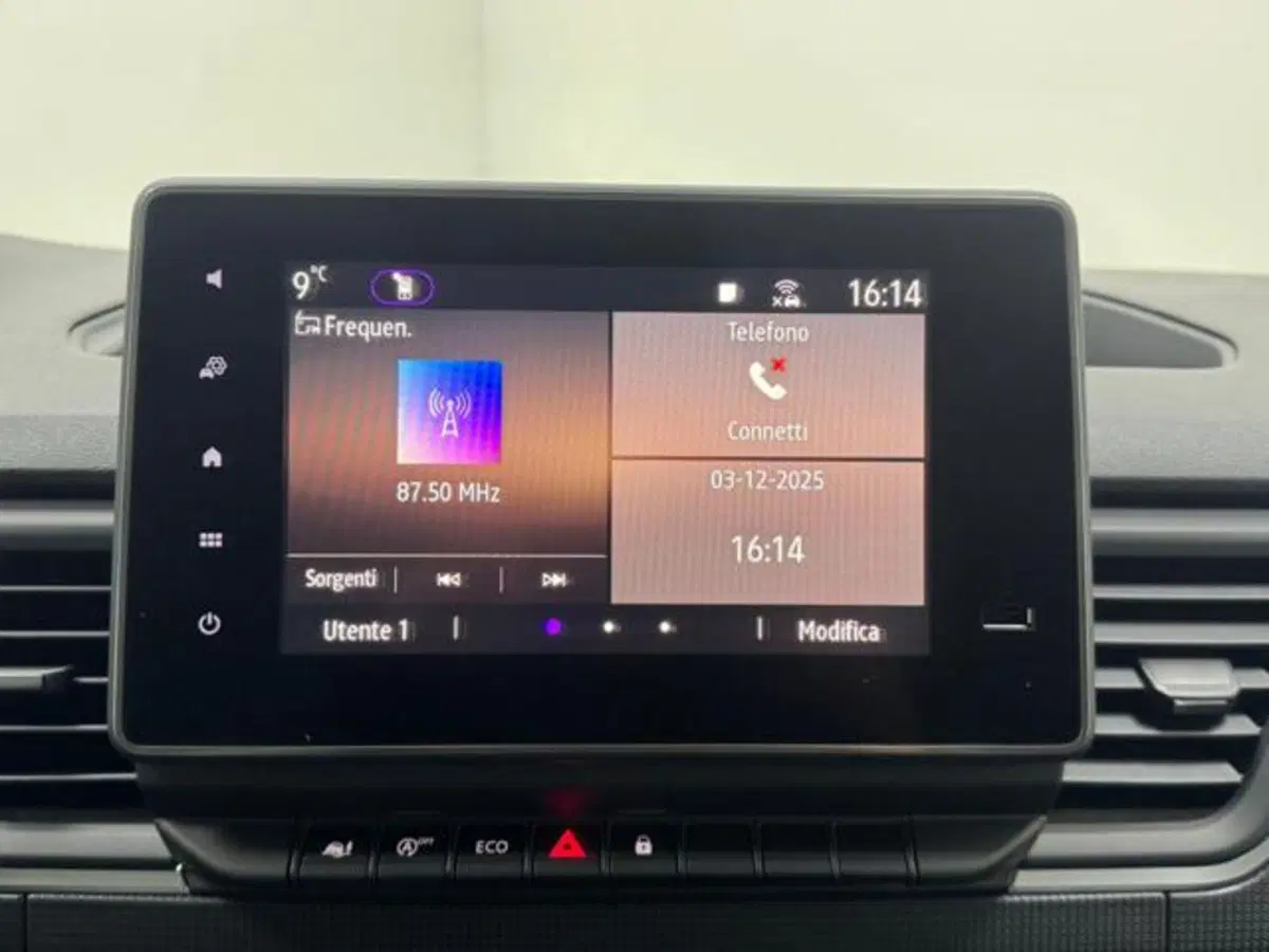 Nissan Primastar nuova a Como (15)