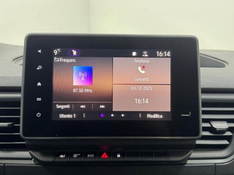 Nissan Primastar nuova a Como (15)