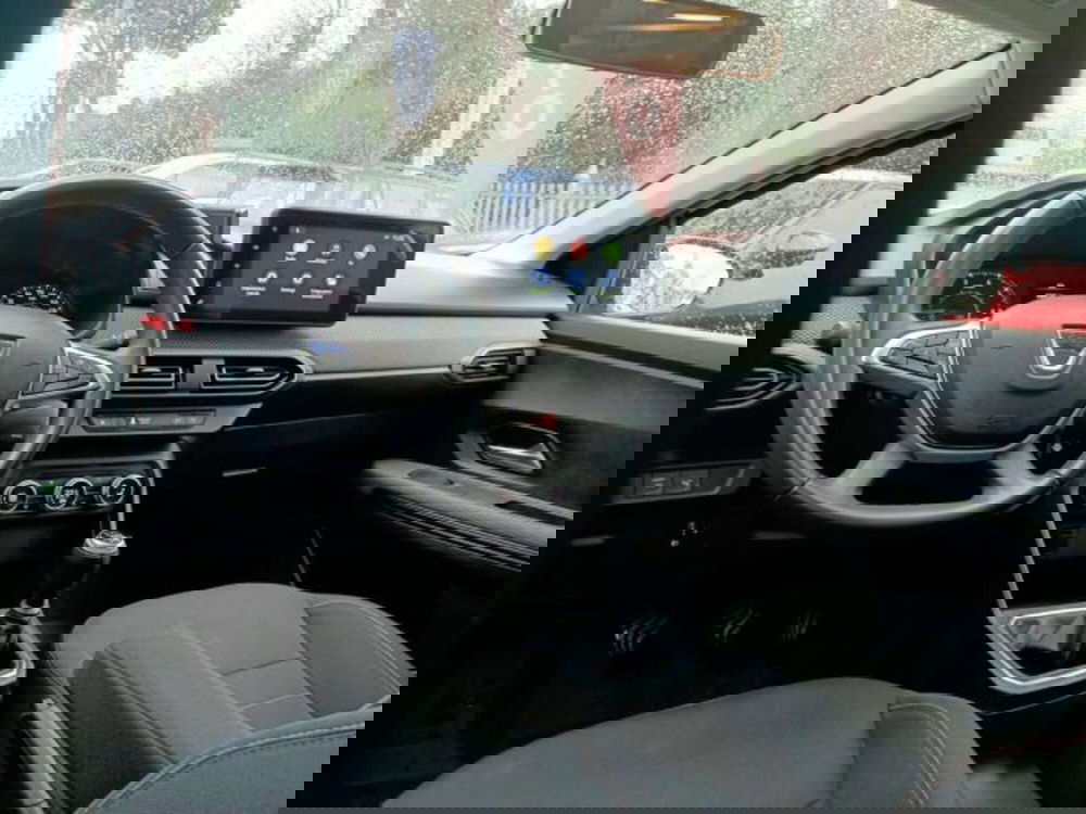 Dacia Jogger usata a Firenze (18)