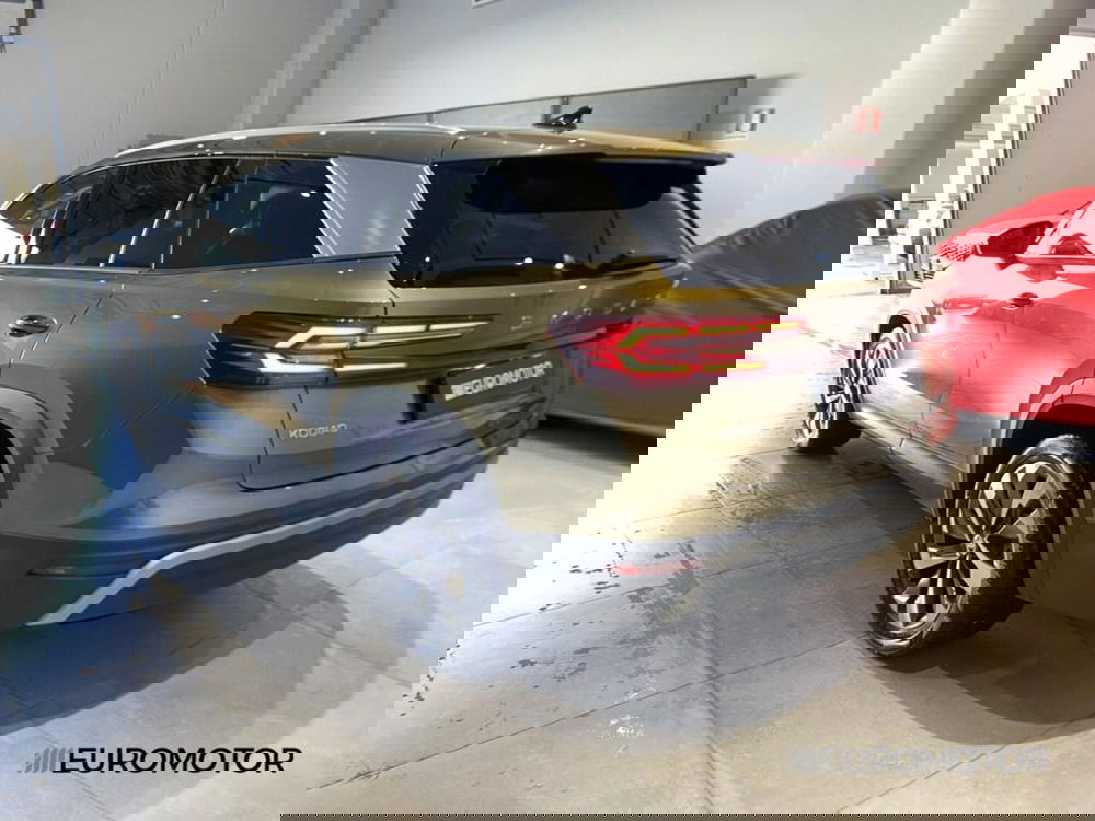 Skoda Kodiaq usata a Bari (15)