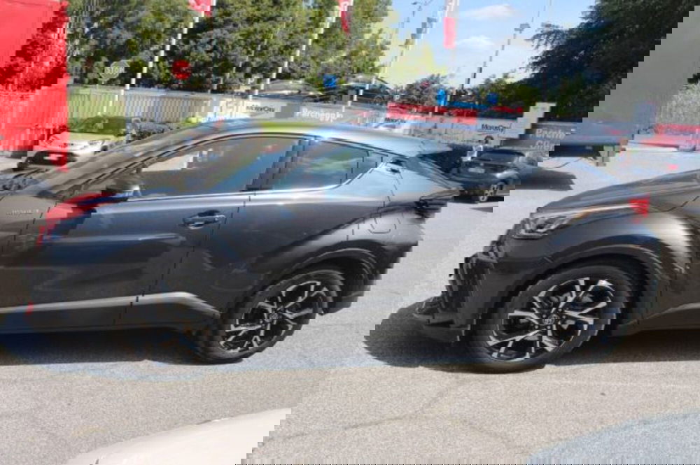 Toyota Toyota C-HR usata a Roma (3)
