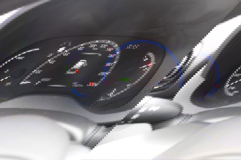 Toyota Yaris Cross usata a Roma (12)