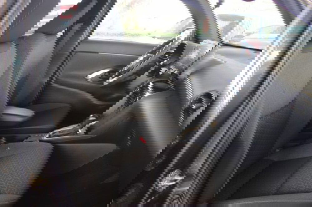 Toyota Yaris Cross usata a Roma (6)