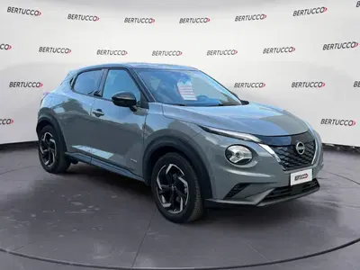 Nissan Juke 1.6 hev N-Connecta del 2023 usata a Verona