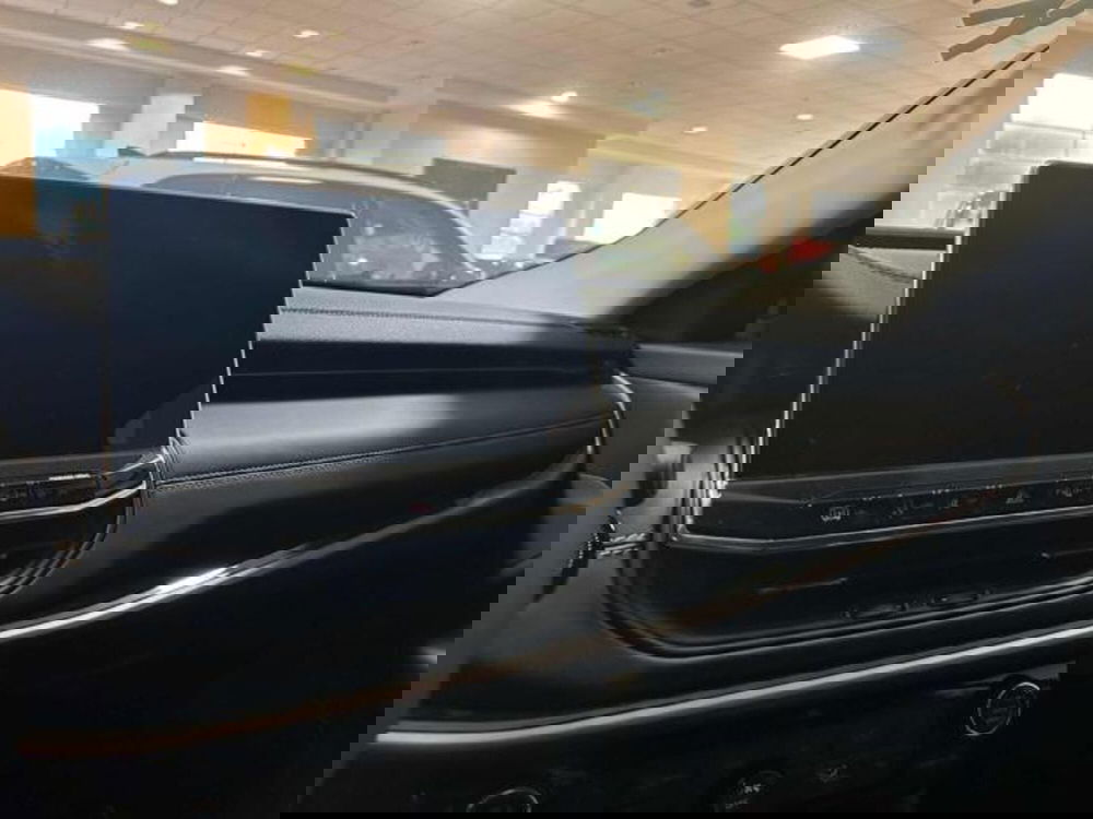 Jeep Compass nuova a Vercelli (13)