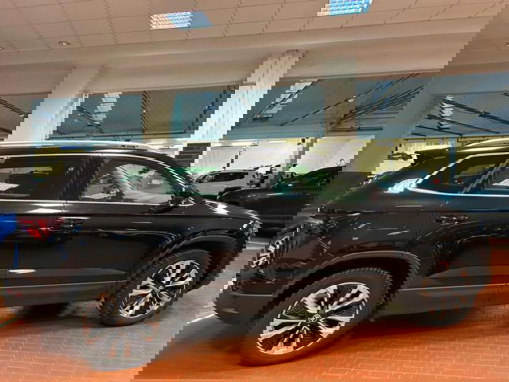 Skoda Karoq usata a Vercelli (2)