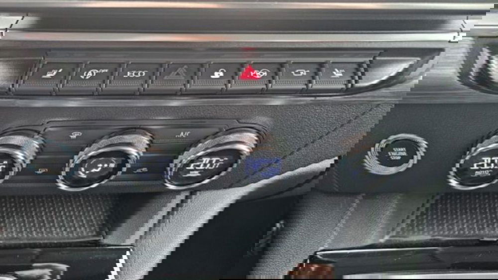 Nissan Townstar usata a Lucca (16)