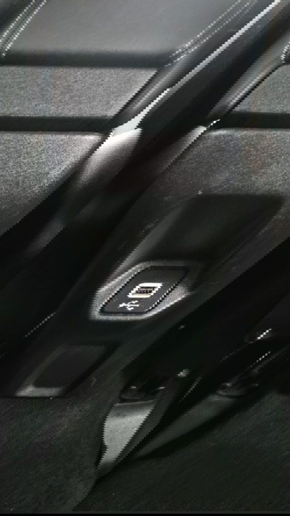 Jeep Renegade usata a Lucca (17)