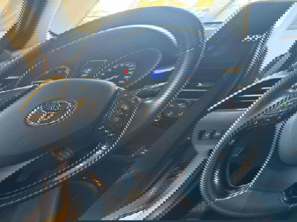 Toyota Toyota C-HR usata a Sassari (14)