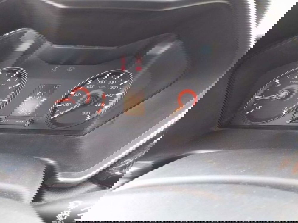 Mahindra KUV100 usata a Firenze (13)