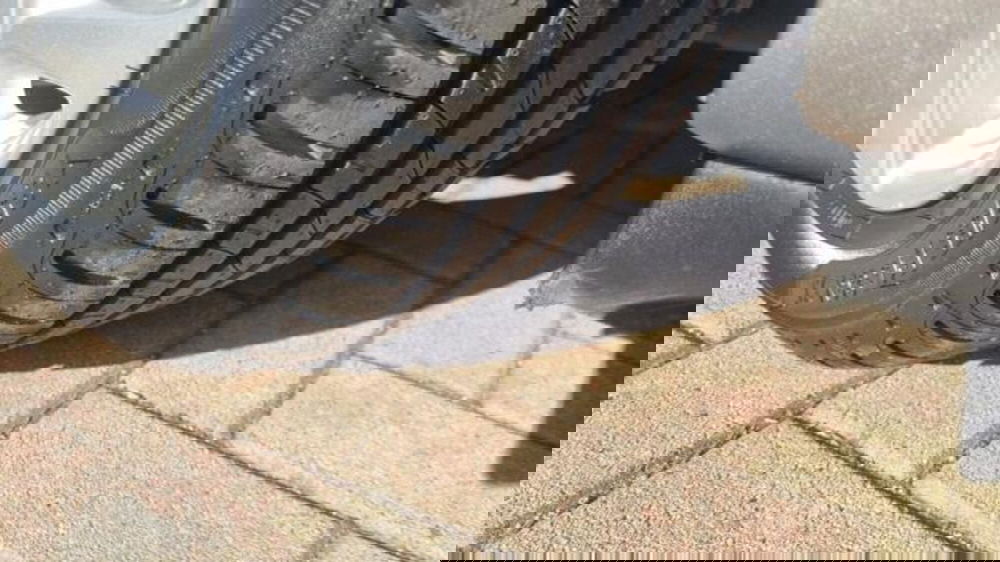 Hyundai i10 usata a Savona (13)