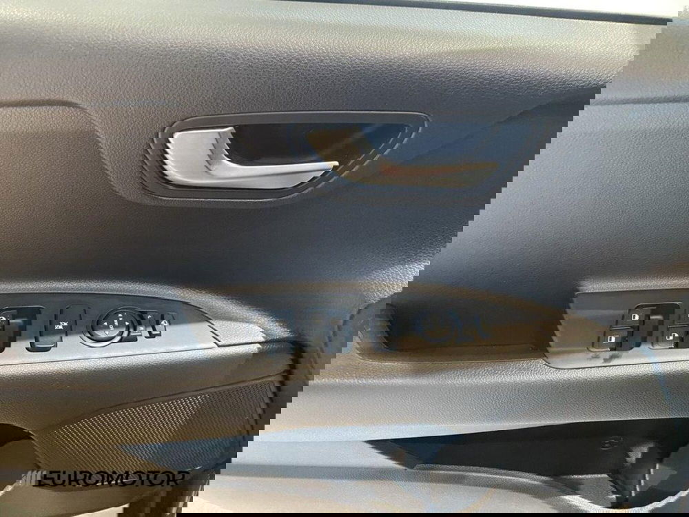 Kia Stonic usata a Bari (13)