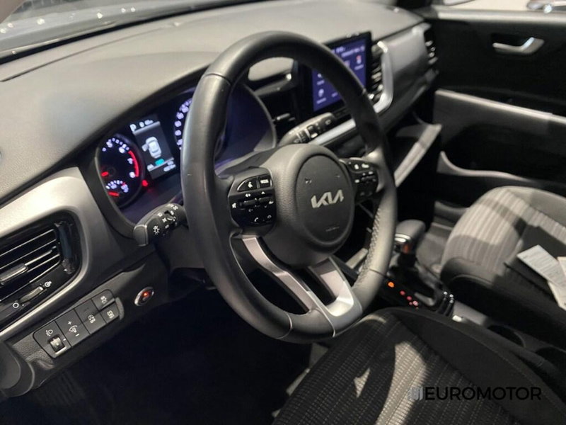 Kia Stonic usata a Bari (15)
