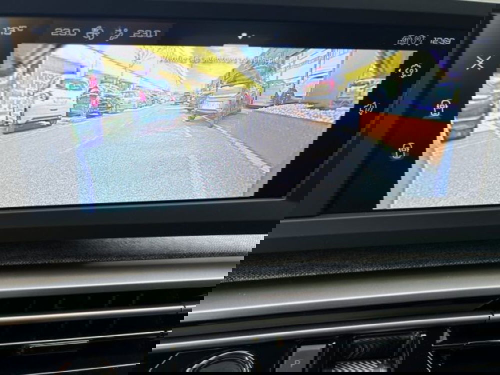 Peugeot 5008 nuova a Perugia (17)