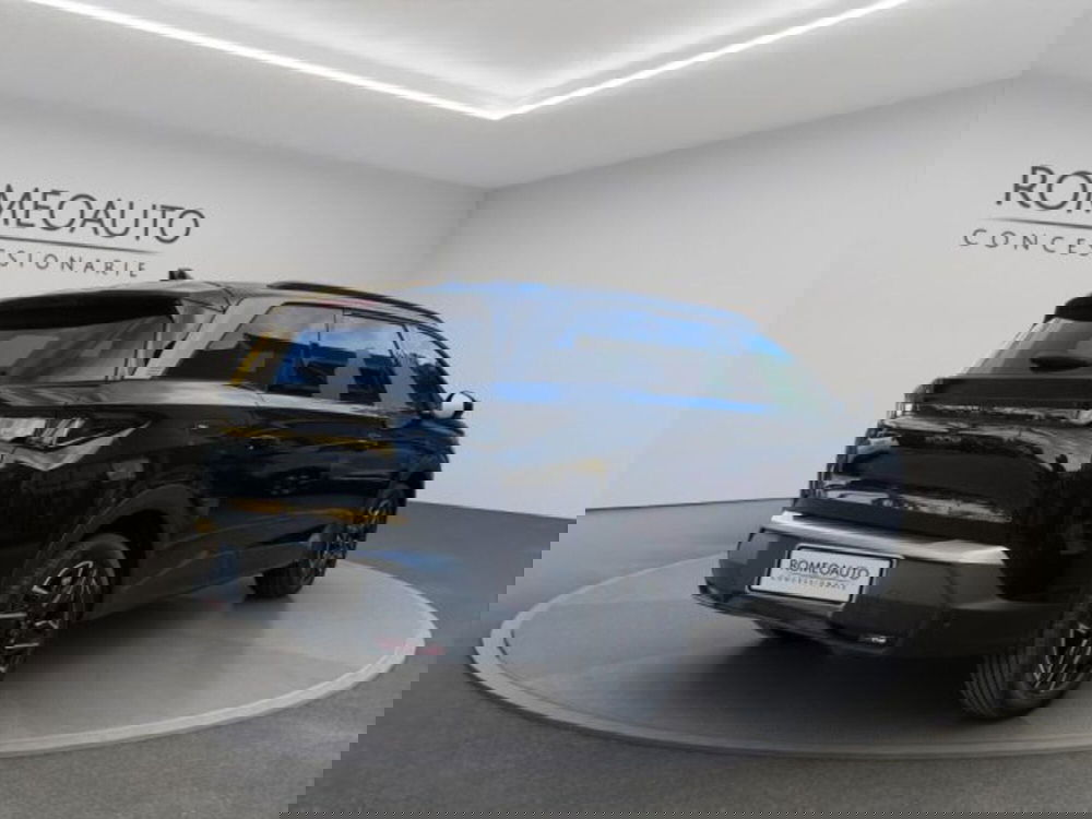 Peugeot 5008 nuova a Perugia (6)